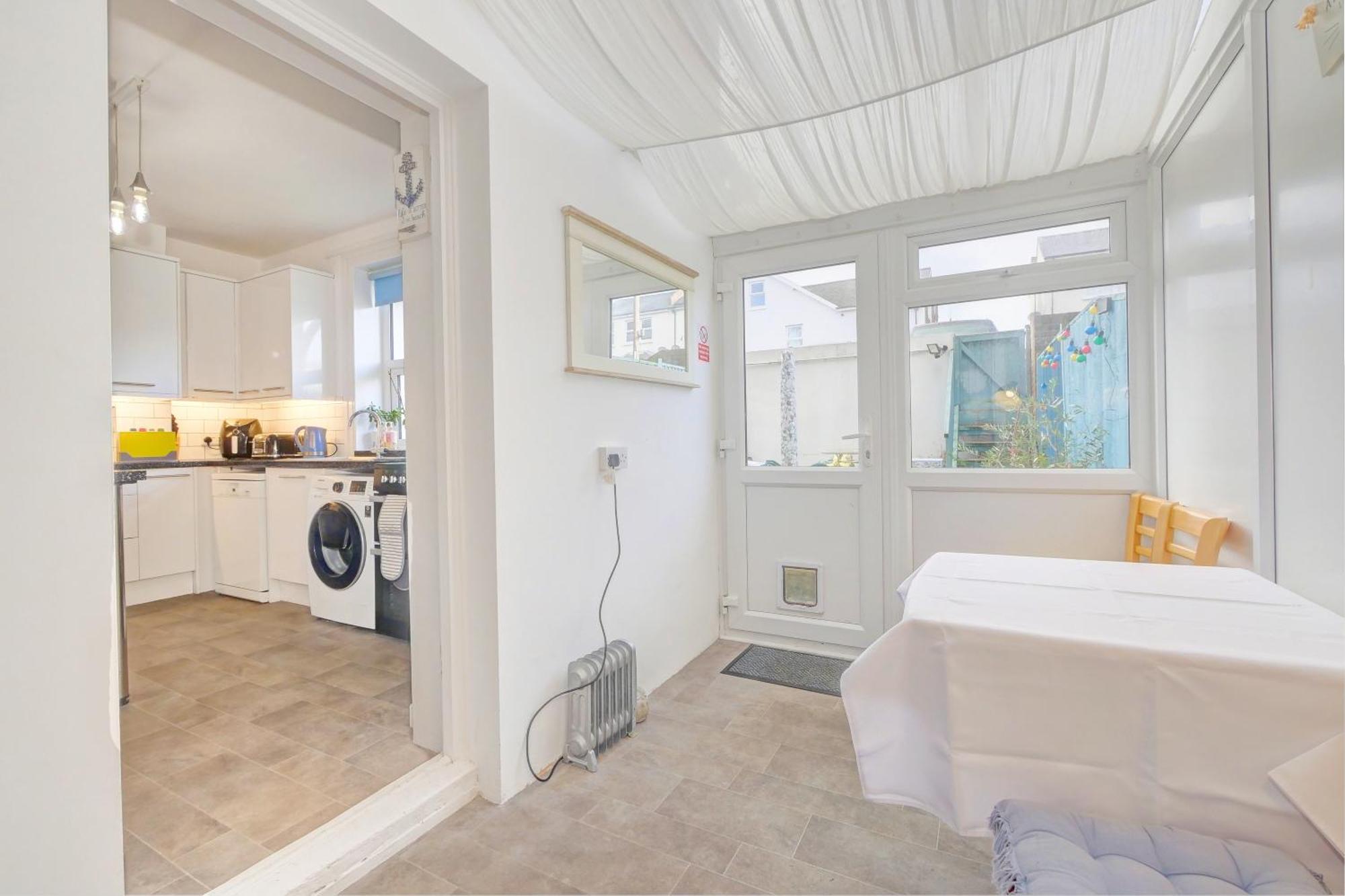 Bay Lodge Guest House Eastbourne Ruang foto