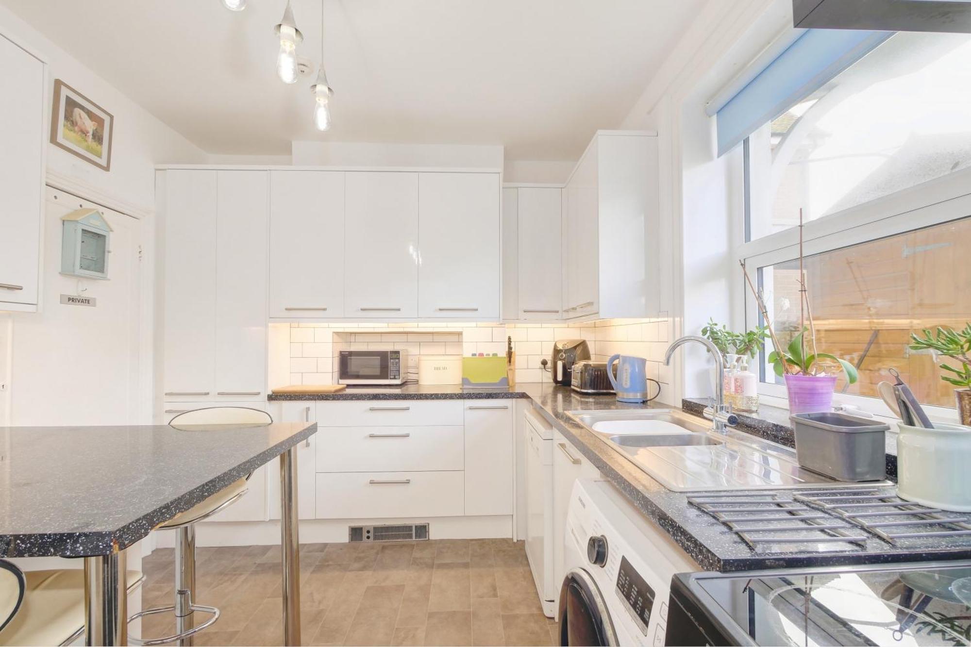 Bay Lodge Guest House Eastbourne Ruang foto